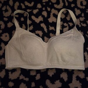 Understance T-shirt Wireless Bra 34D
